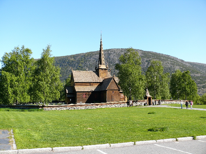 Lom Kirche in Norwegen / famous church LOM in Norway