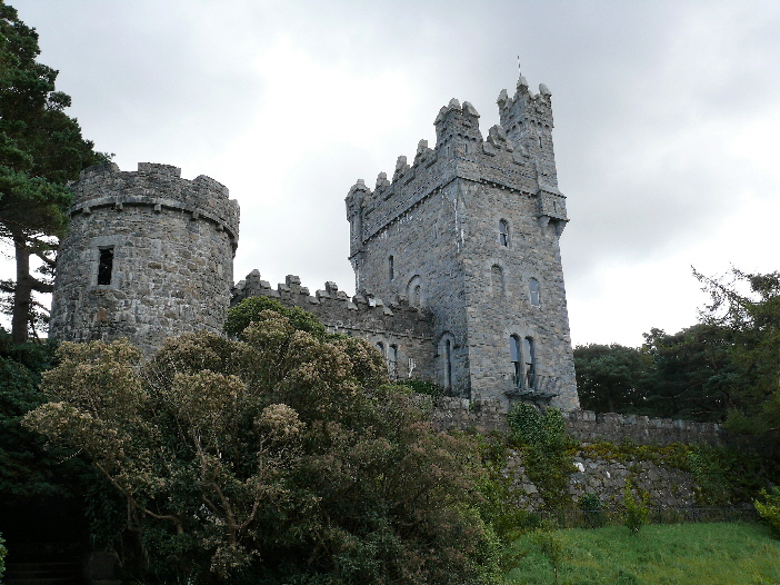 Schloß im Glenveagh-Nationalpark / castle of the Glenveagh-Nationalpark, Donegal, Ireland